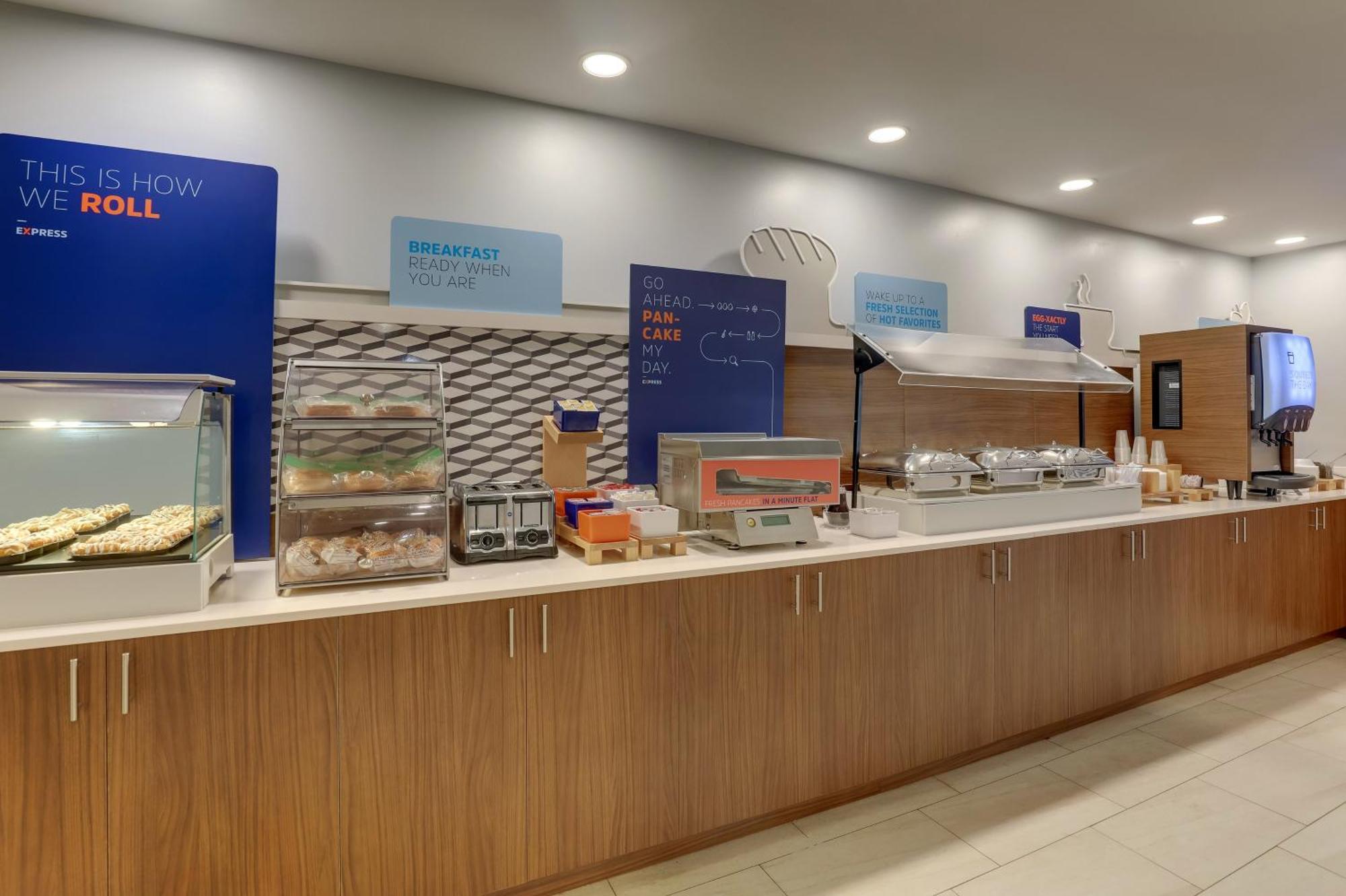 Holiday Inn Express Lexington Southwest Nicholasville By Ihg Exterior foto