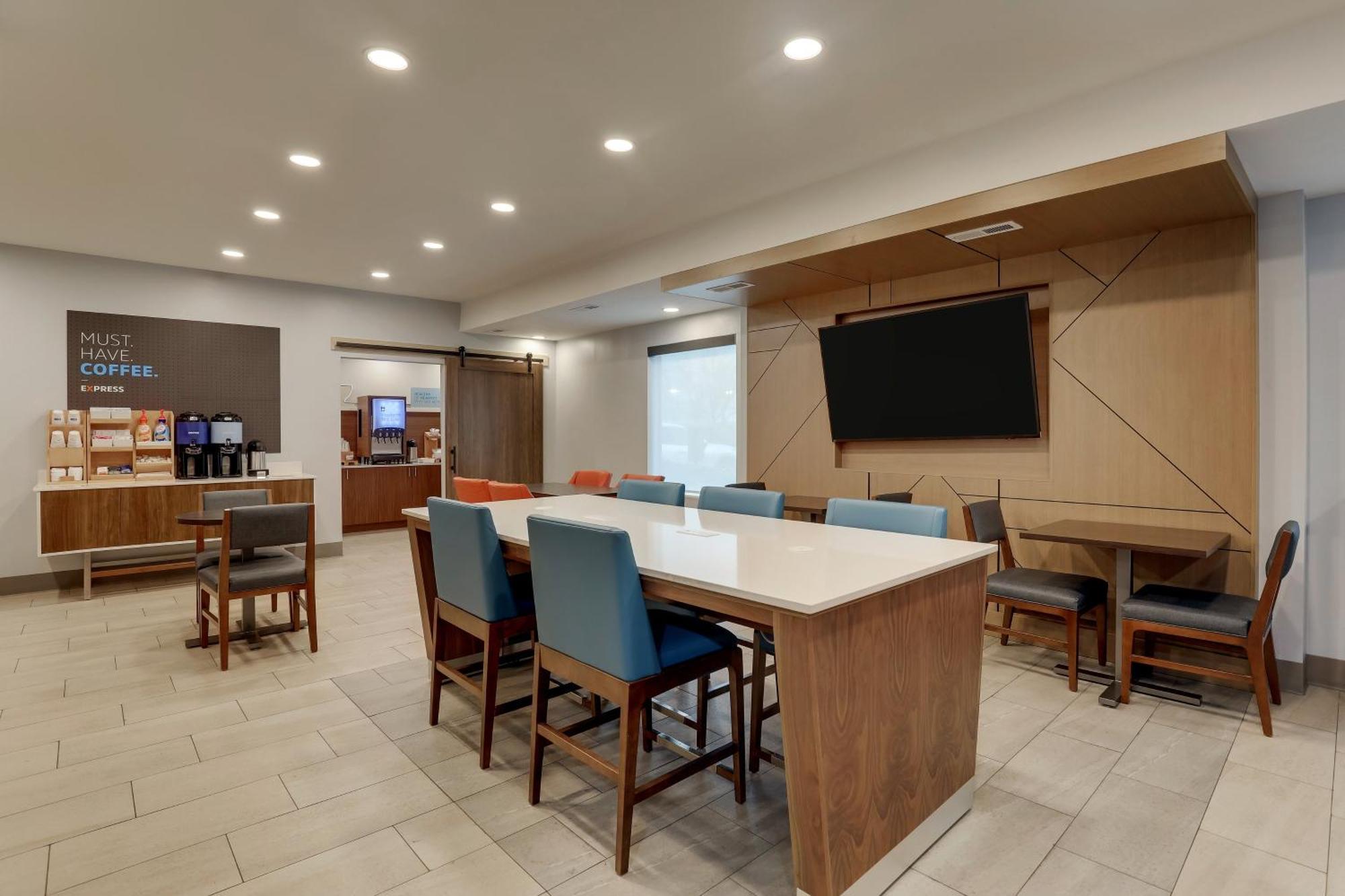 Holiday Inn Express Lexington Southwest Nicholasville By Ihg Exterior foto